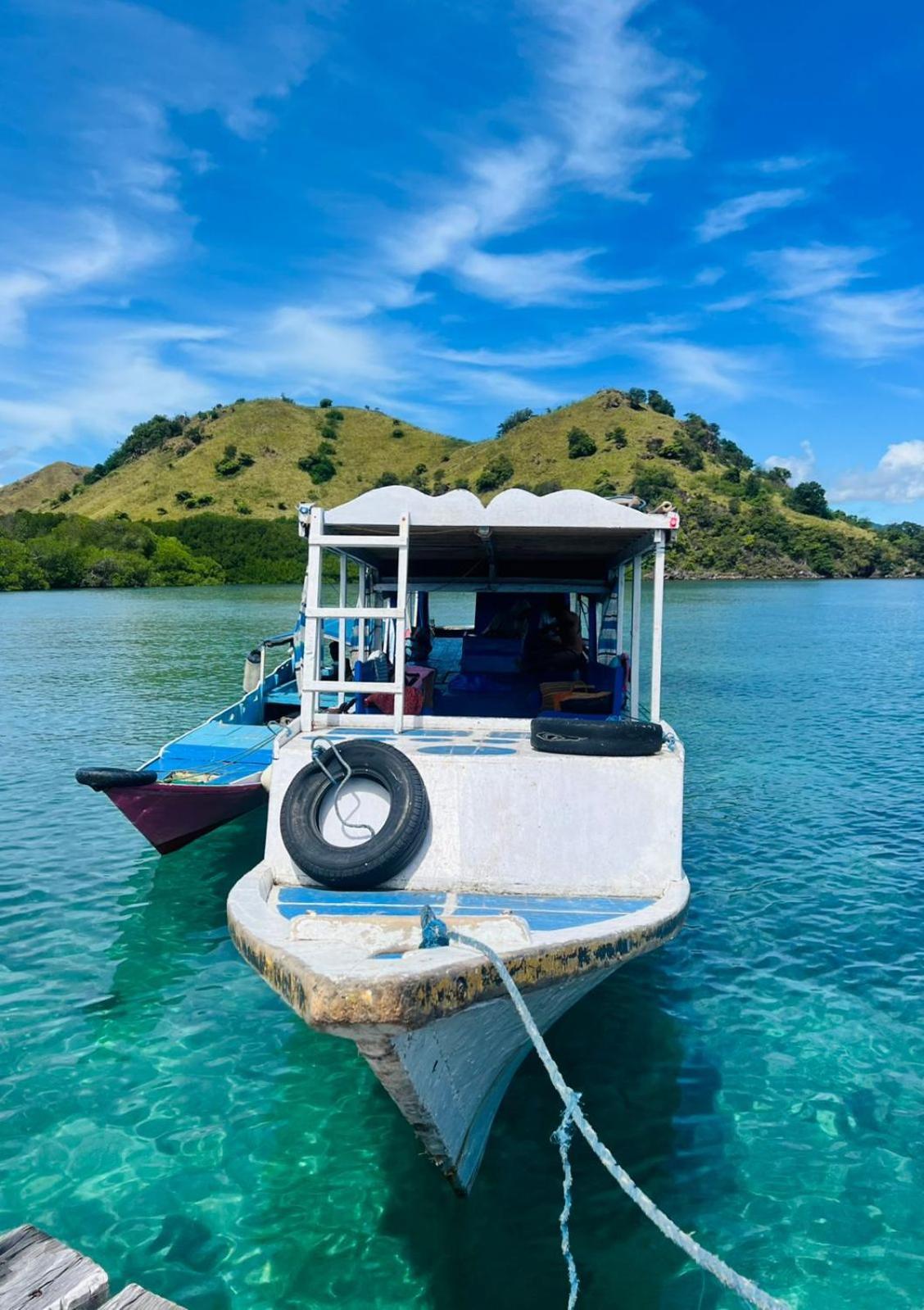 D'Flora Homestay Labuan Bajo Eksteriør billede