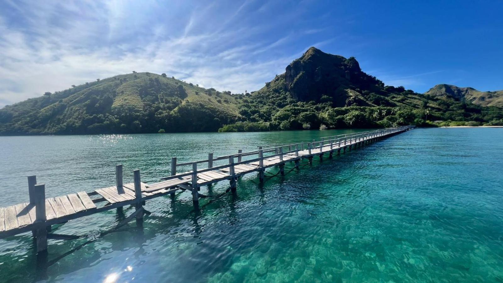 D'Flora Homestay Labuan Bajo Eksteriør billede